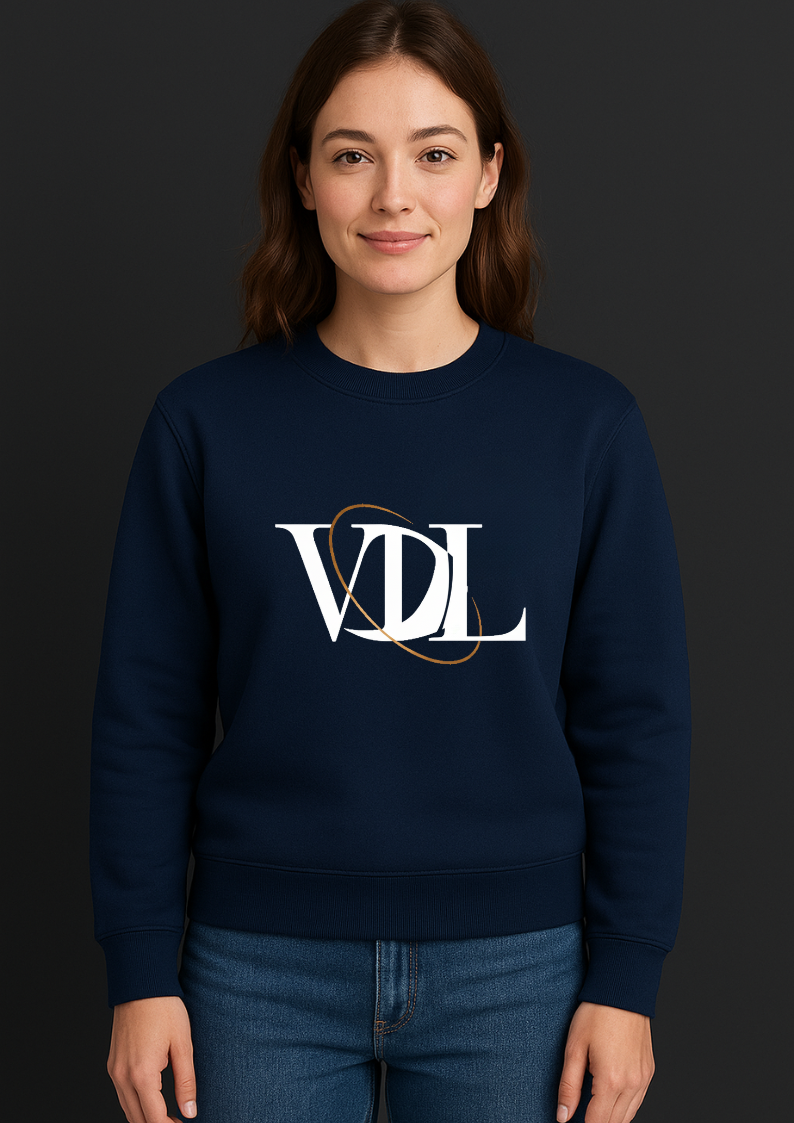 Pull Bleu Marin avec logo au centre